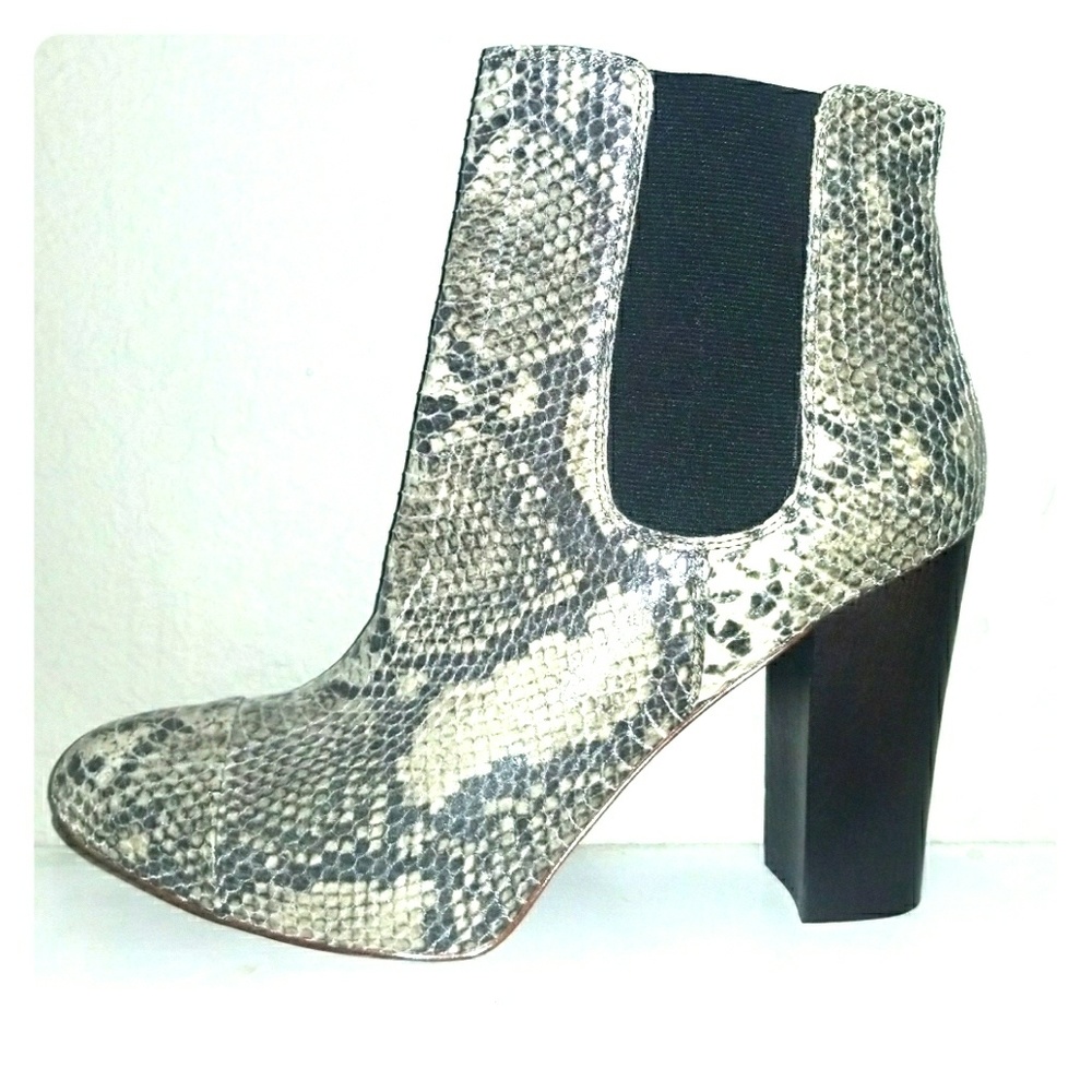 Juicy Couture Snakeskin Boots (real)